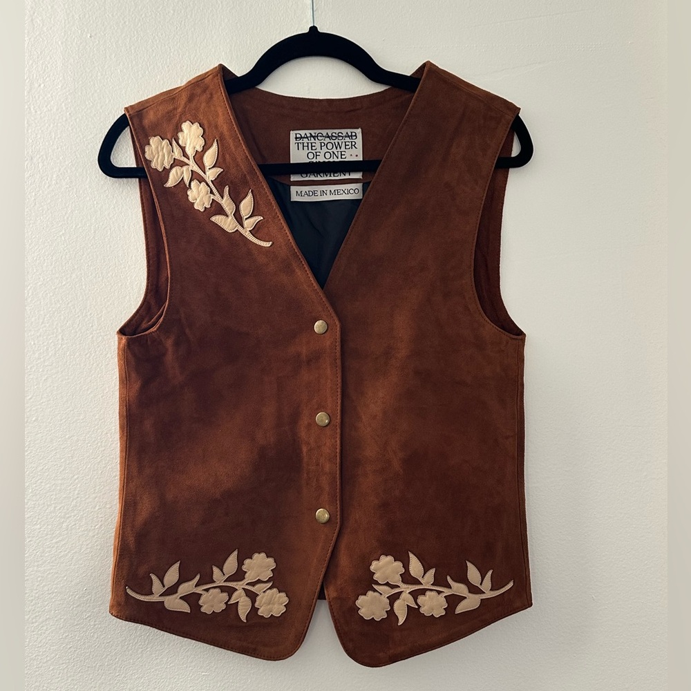 NWT FREE PEOPLE x DANCASSAB Brown White Floral Embroidered Vest - Picture 2 of 6
